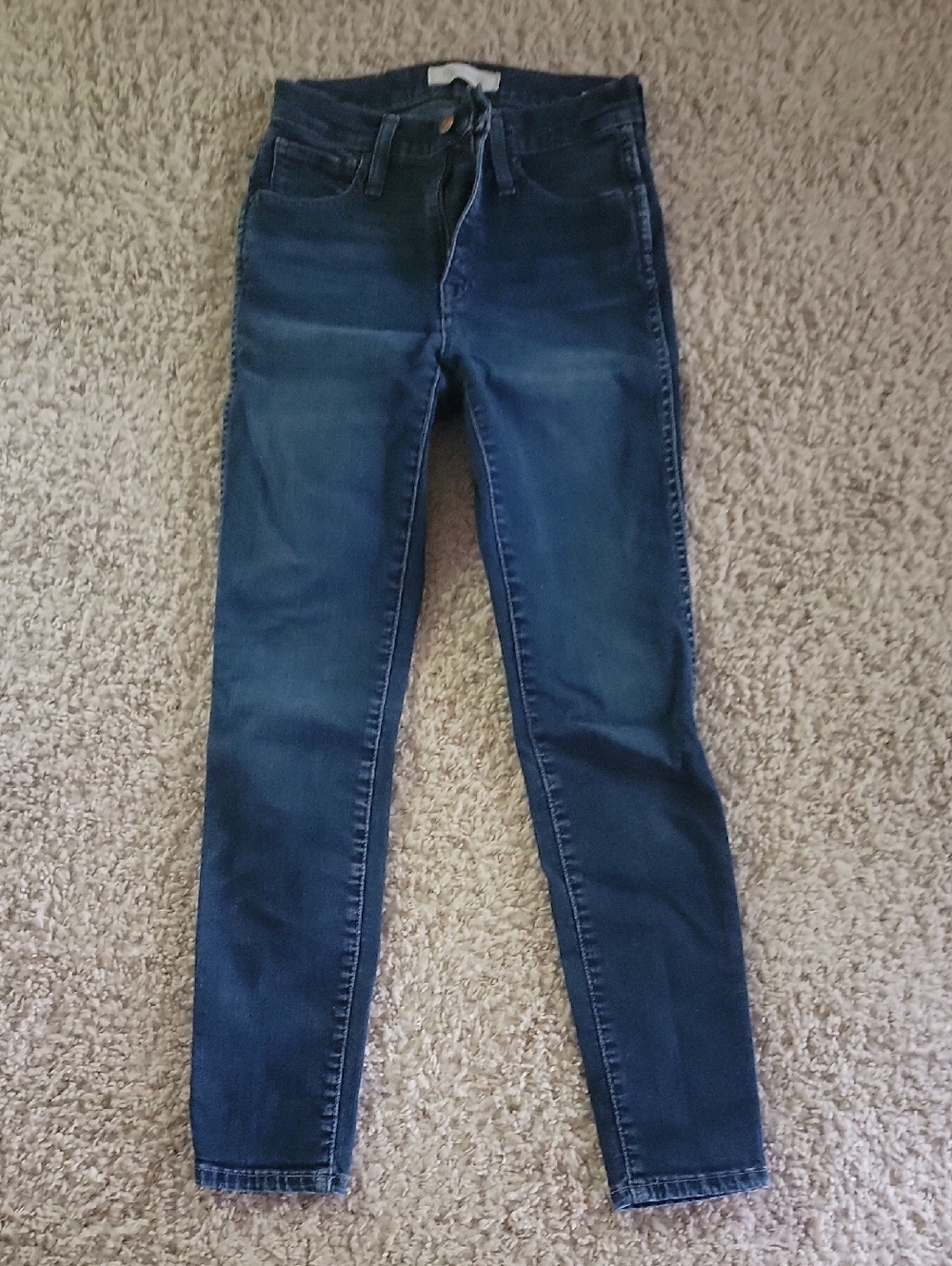 Madewell Skinny Jeans in Dark Blue Wash